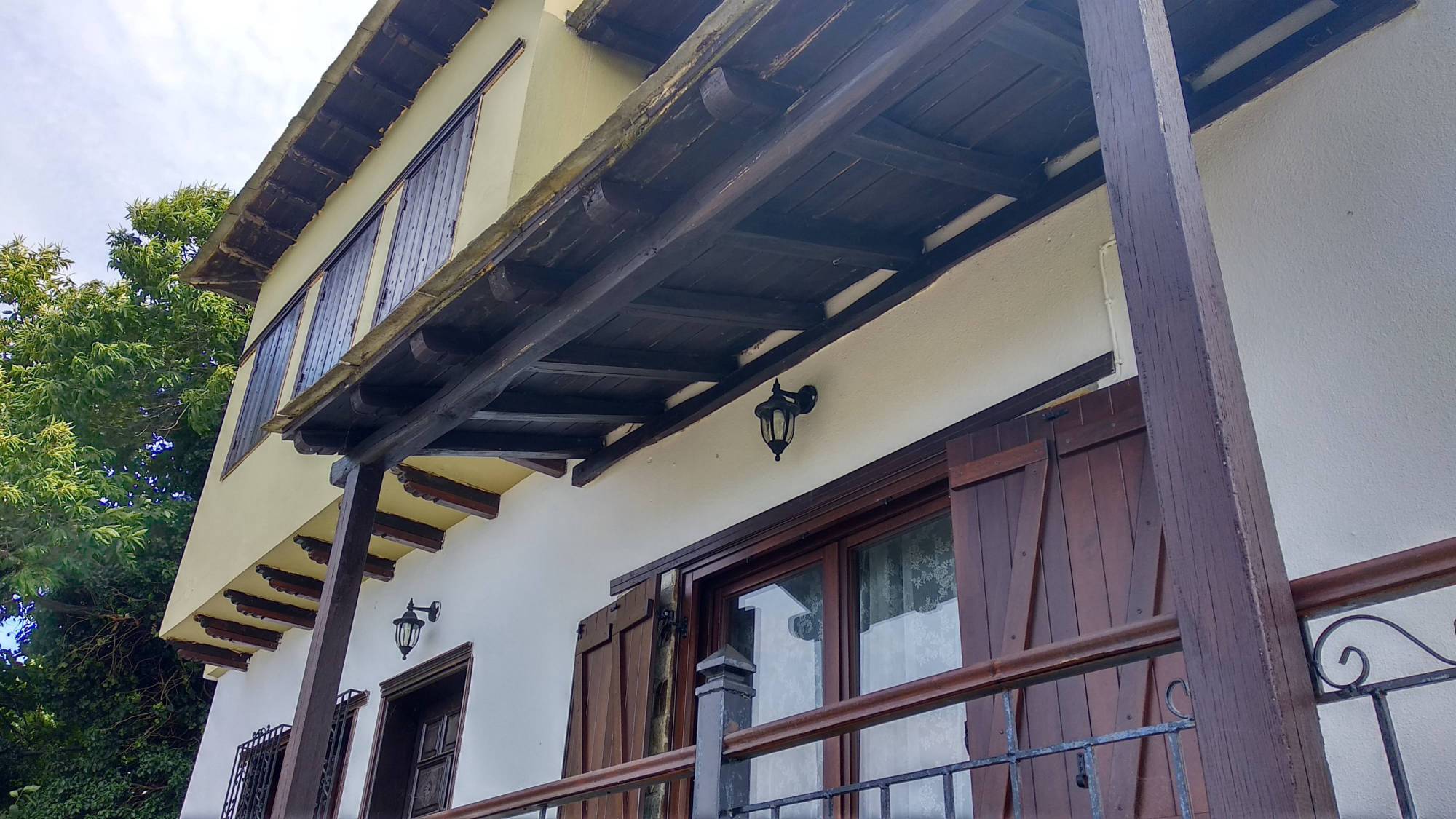 tessera-villa-traditional-architecture