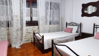 tessera-villa-twin-bedroom